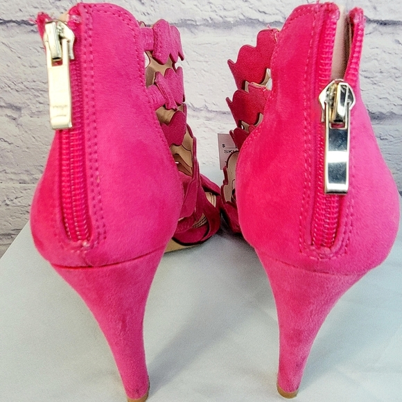 Kelly & Katie Zilama heels size 6 suede gold zippered heel great condition fun - Picture 4 of 6